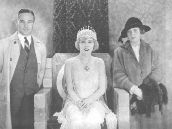Edsel Ford, president of Ford Motor Company, and wife Eleanor visit Mae on the set of Jazzmania (1923). 